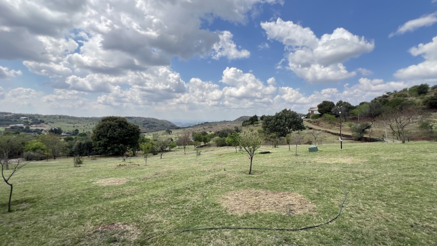 9 Bedroom Property for Sale in Protea Ridge Gauteng