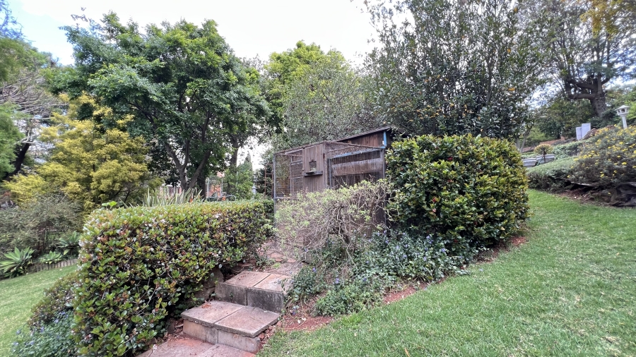 9 Bedroom Property for Sale in Protea Ridge Gauteng
