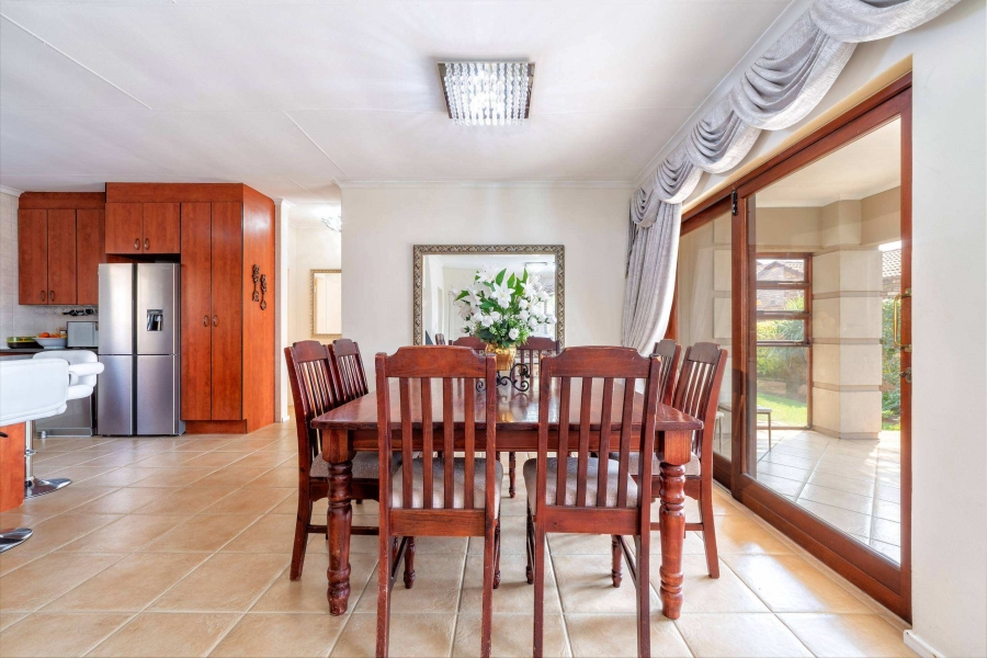 2 Bedroom Property for Sale in Noordheuwel Gauteng