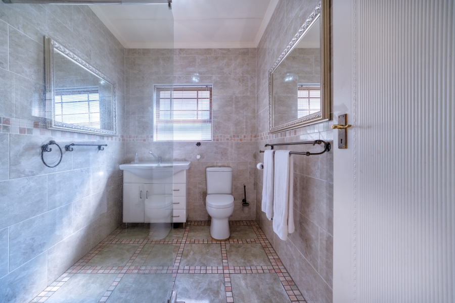 2 Bedroom Property for Sale in Noordheuwel Gauteng