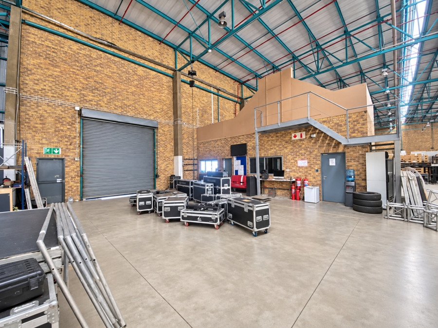 To Let Commercial Property for Rent in Randjespark Gauteng