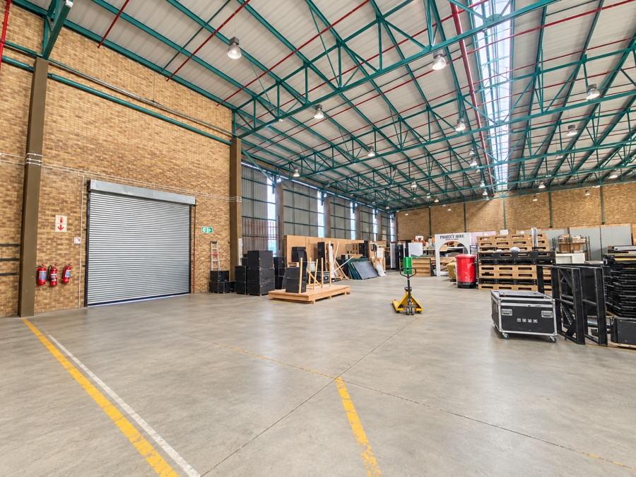 To Let Commercial Property for Rent in Randjespark Gauteng