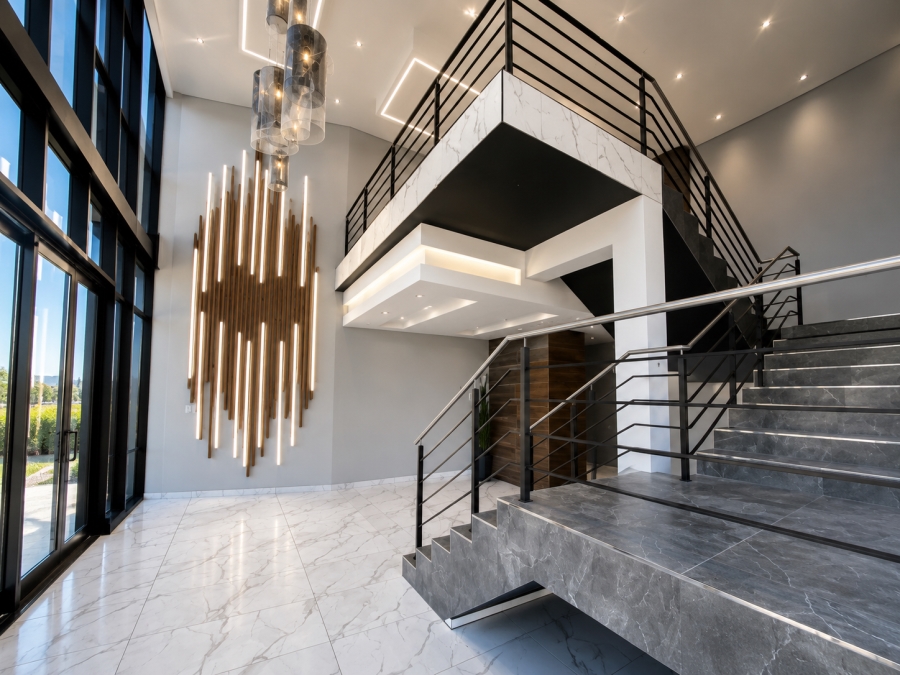 To Let Commercial Property for Rent in Waterfall Gauteng