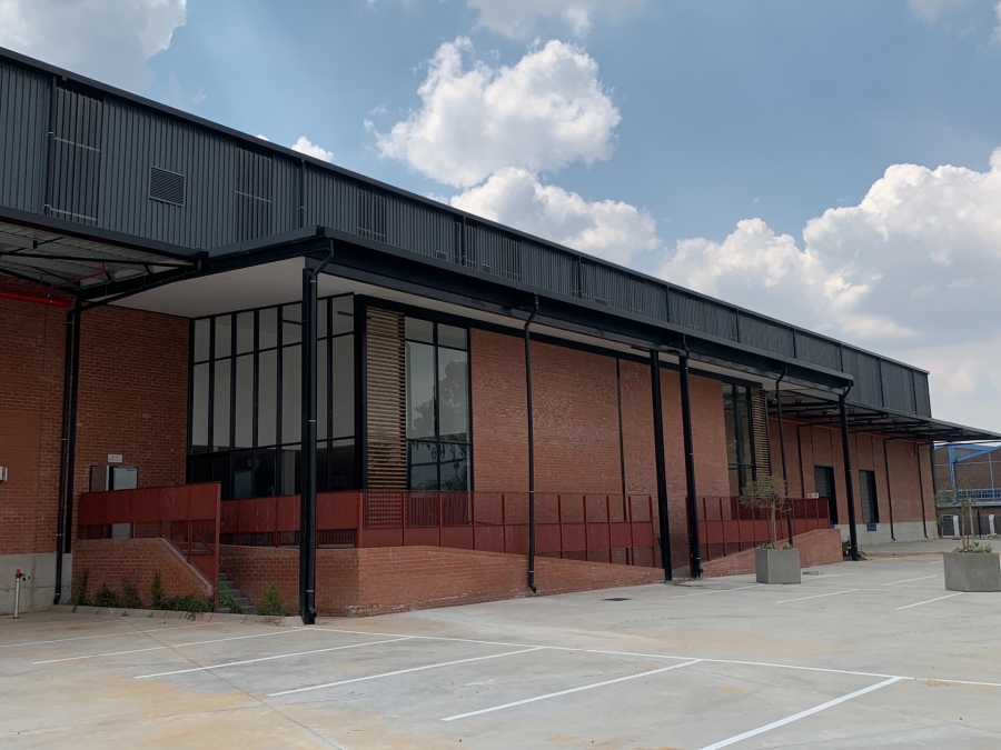 To Let Commercial Property for Rent in Gosforth Park Gauteng