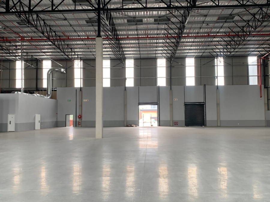 To Let Commercial Property for Rent in Gosforth Park Gauteng