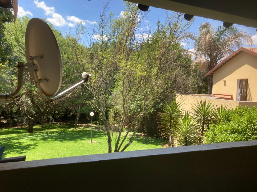 To Let 2 Bedroom Property for Rent in North Riding Gauteng