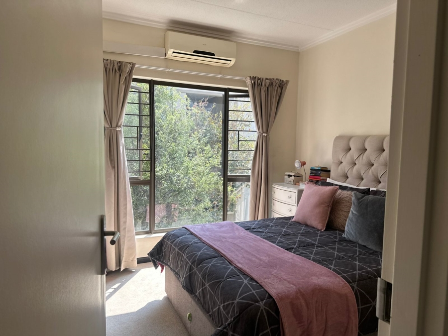 To Let 1 Bedroom Property for Rent in Bryanston Gauteng