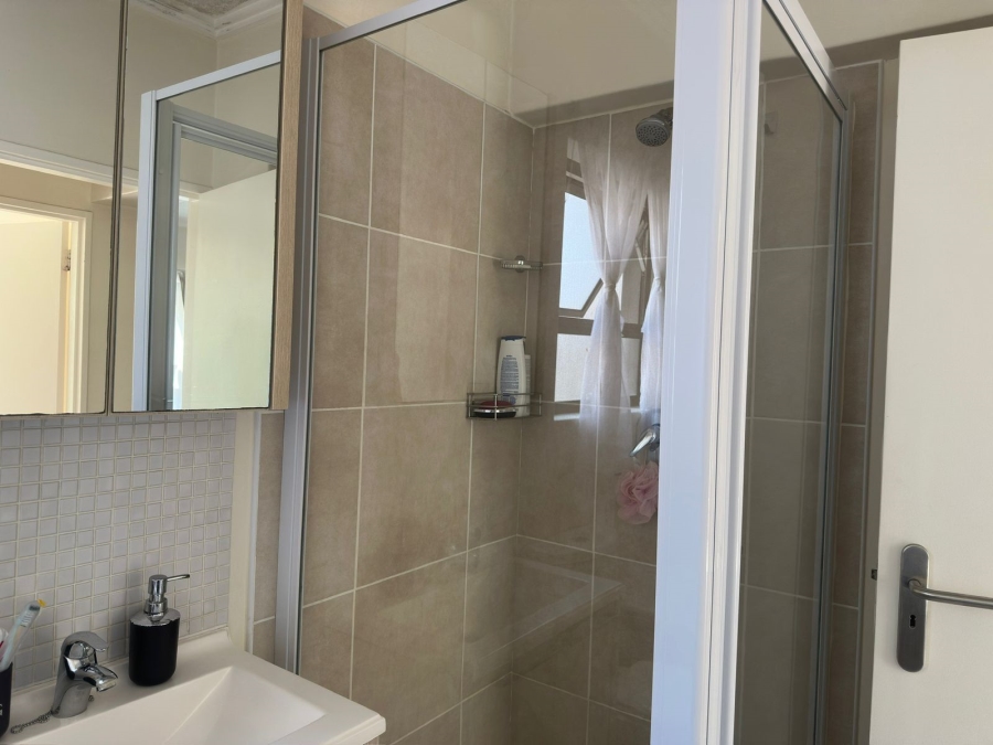 To Let 1 Bedroom Property for Rent in Bryanston Gauteng