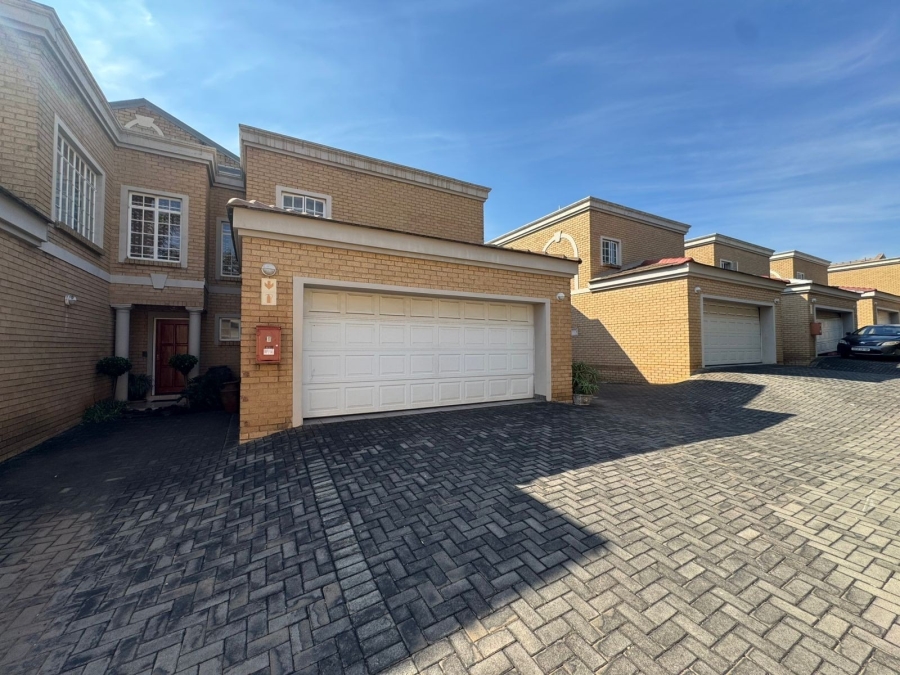 3 Bedroom Property for Sale in Eldo Glen Gauteng