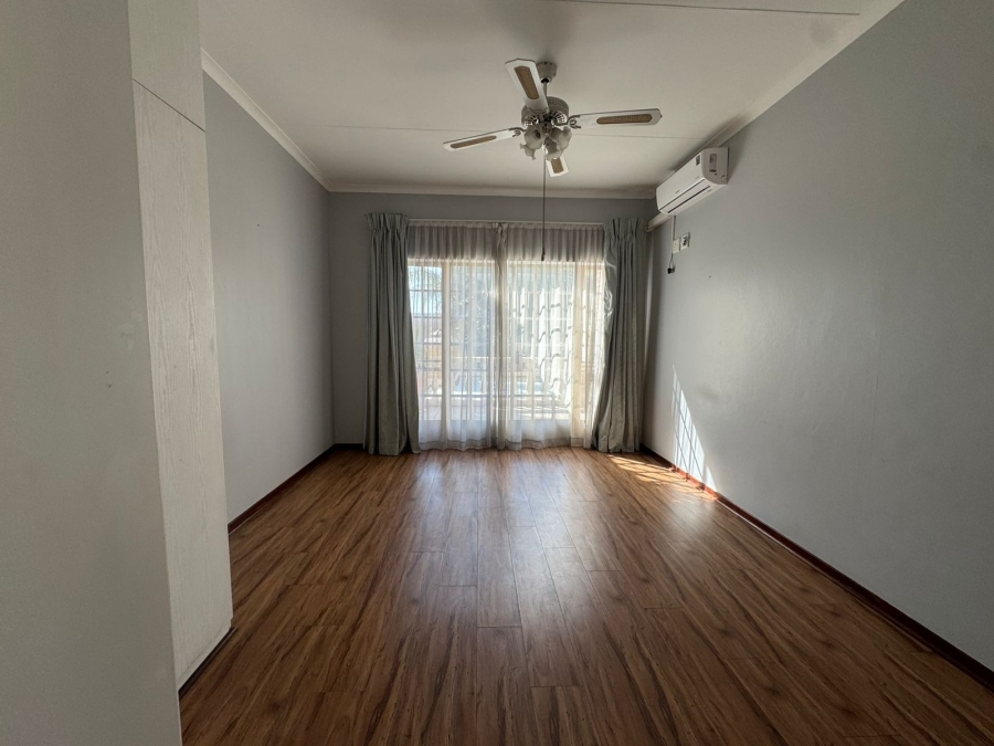 3 Bedroom Property for Sale in Eldo Glen Gauteng