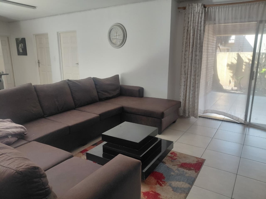 To Let 3 Bedroom Property for Rent in Three Rivers Gauteng