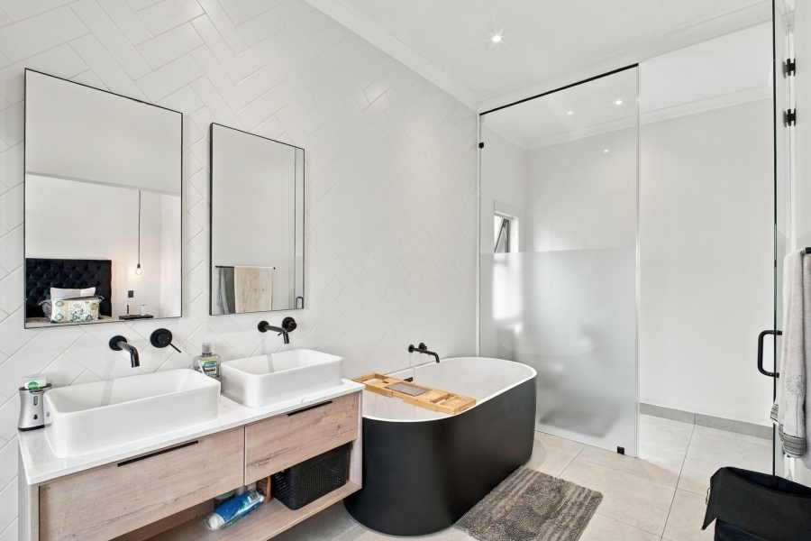 4 Bedroom Property for Sale in Bryanston Gauteng