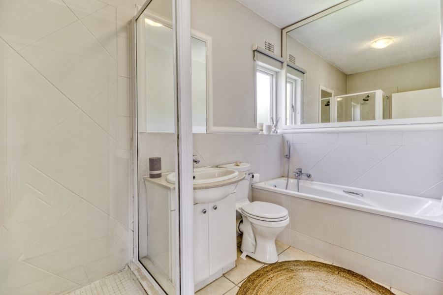 To Let 1 Bedroom Property for Rent in Lonehill Gauteng