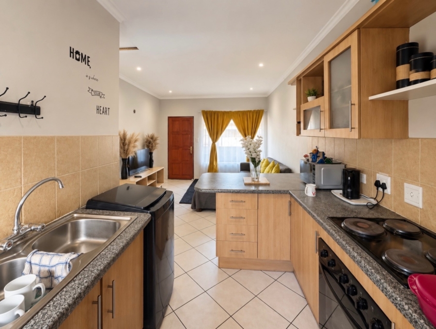 2 Bedroom Property for Sale in Elspark Gauteng