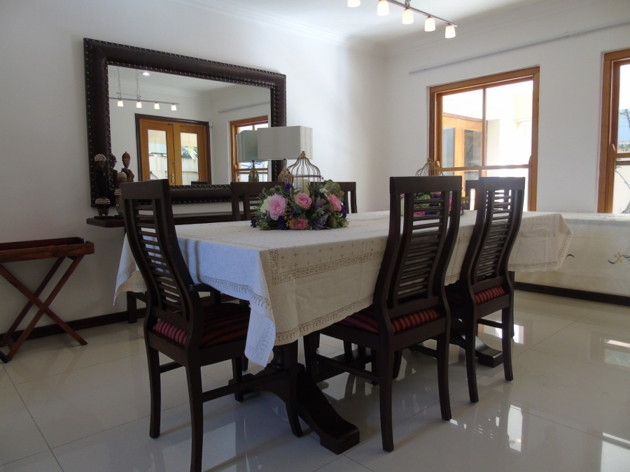 To Let 4 Bedroom Property for Rent in Dainfern Golf Estate Gauteng