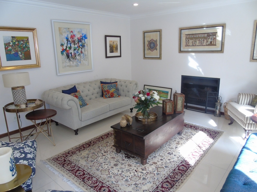 To Let 4 Bedroom Property for Rent in Dainfern Golf Estate Gauteng