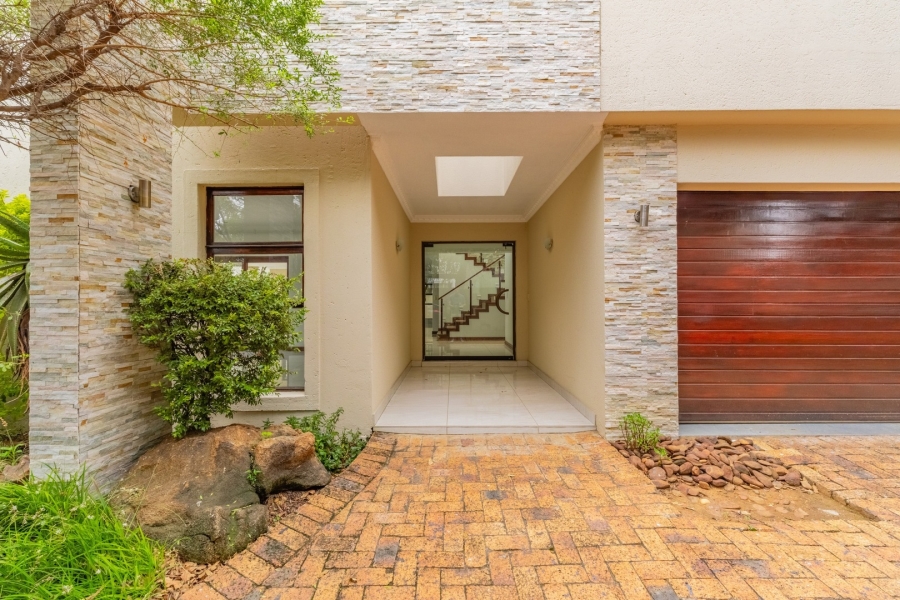 To Let 5 Bedroom Property for Rent in Dainfern Golf Estate Gauteng