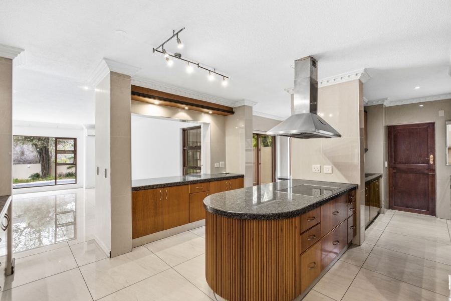To Let 5 Bedroom Property for Rent in Dainfern Golf Estate Gauteng
