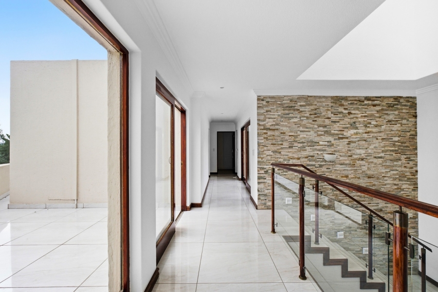 To Let 5 Bedroom Property for Rent in Dainfern Golf Estate Gauteng