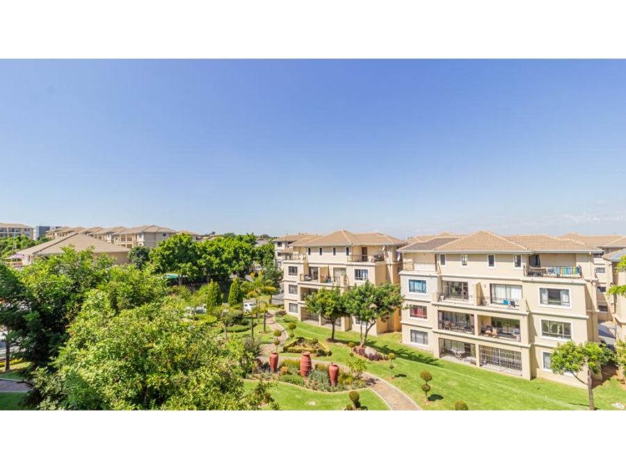 To Let 2 Bedroom Property for Rent in Halfway Gardens Gauteng
