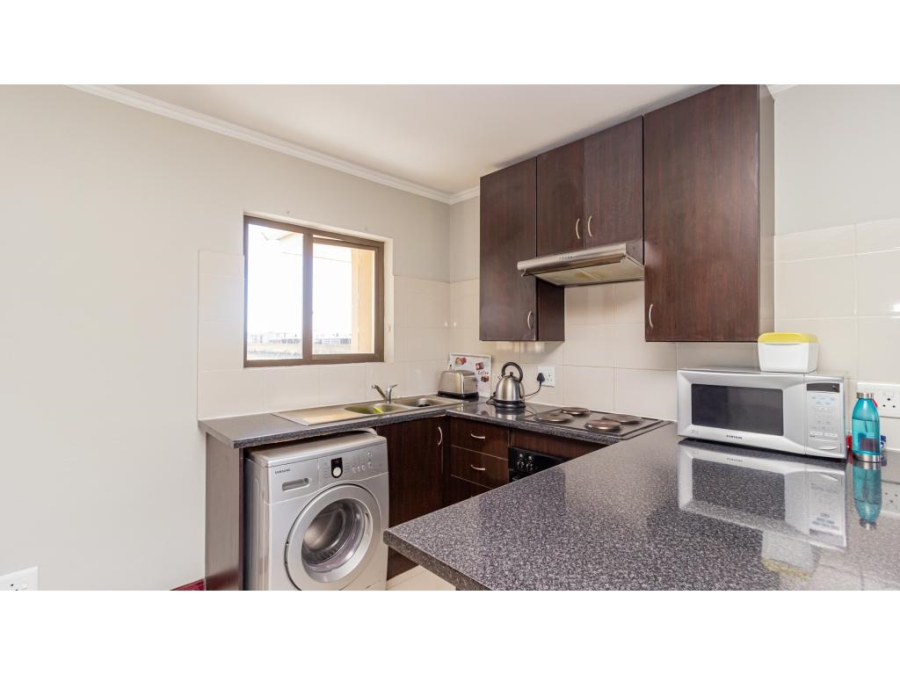 To Let 2 Bedroom Property for Rent in Halfway Gardens Gauteng
