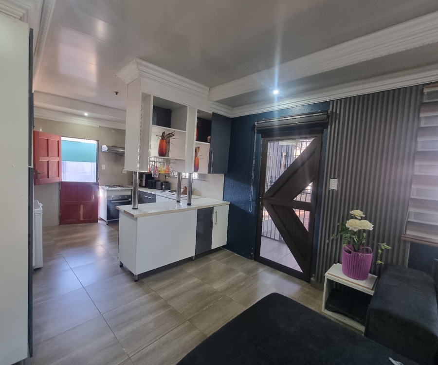 3 Bedroom Property for Sale in Roseville Gauteng