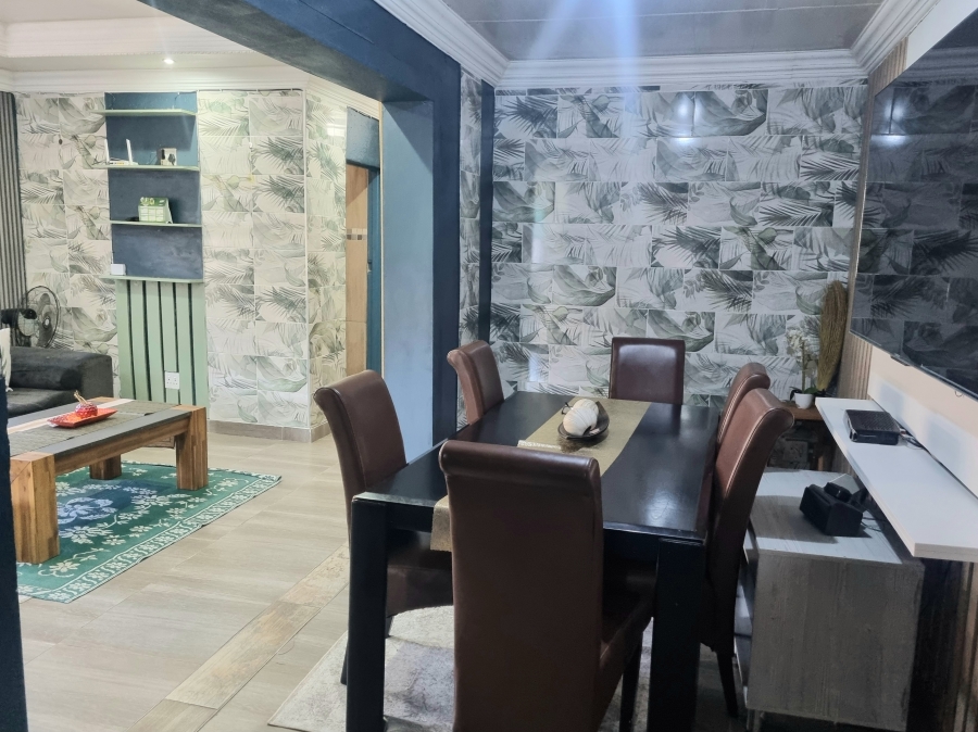 3 Bedroom Property for Sale in Roseville Gauteng