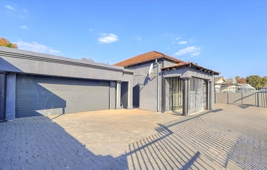 3 Bedroom Property for Sale in Roseville Gauteng