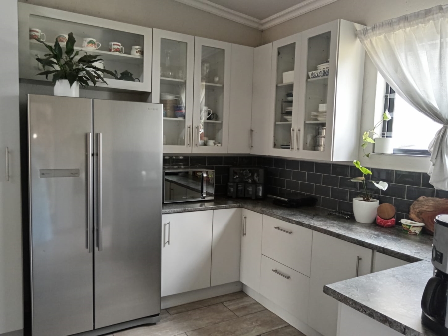 To Let 3 Bedroom Property for Rent in Villieria Gauteng