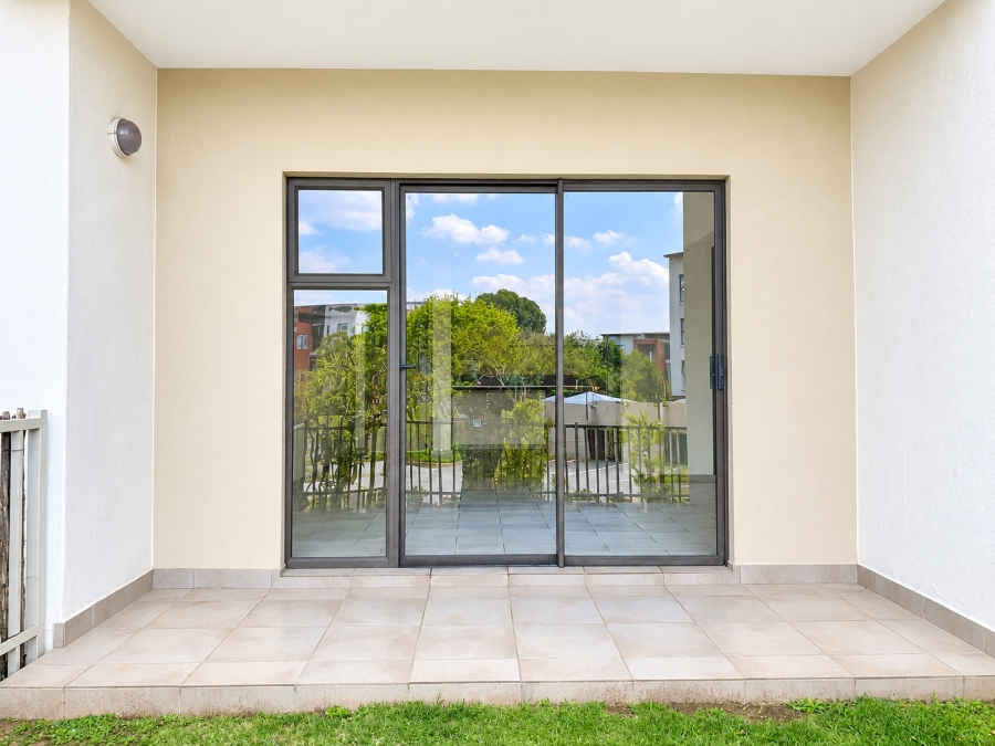 To Let 2 Bedroom Property for Rent in Fourways Gauteng