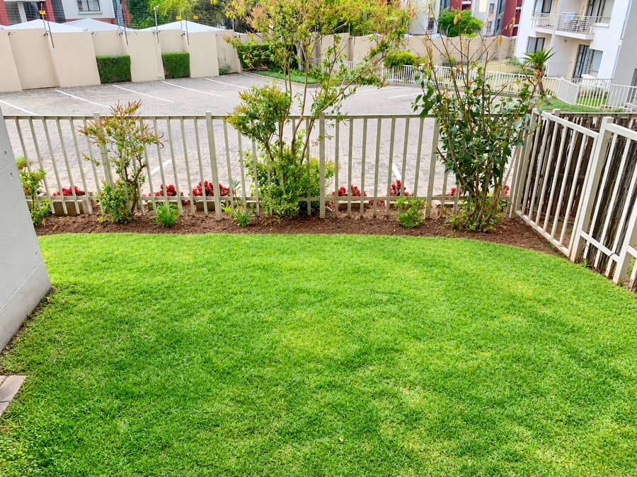 To Let 2 Bedroom Property for Rent in Fourways Gauteng