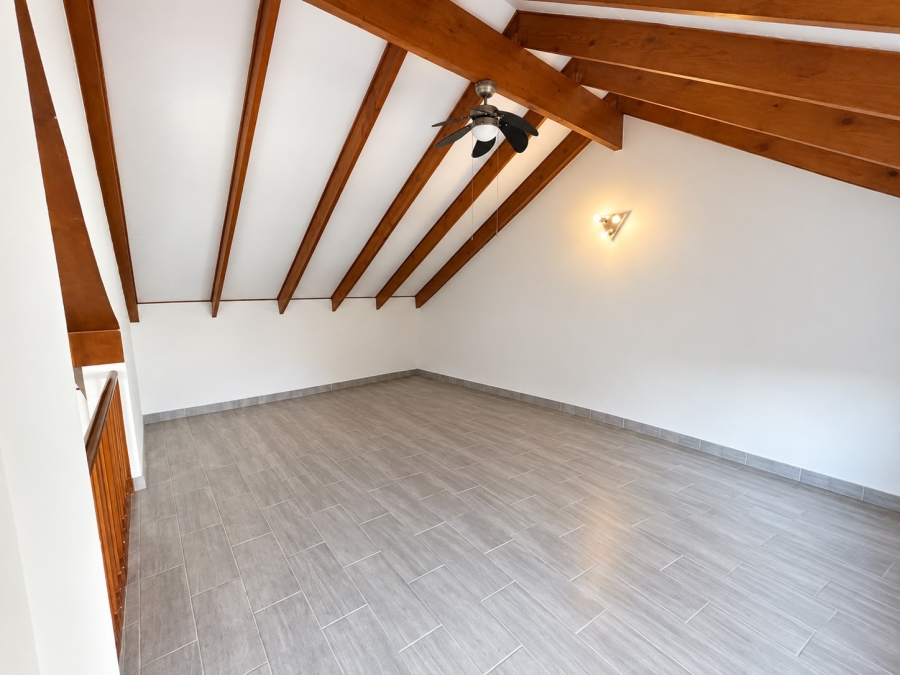 To Let 2 Bedroom Property for Rent in Paulshof Gauteng