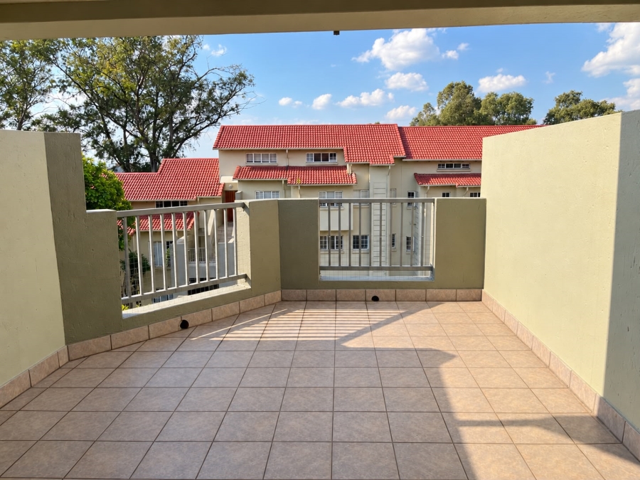 To Let 2 Bedroom Property for Rent in Paulshof Gauteng