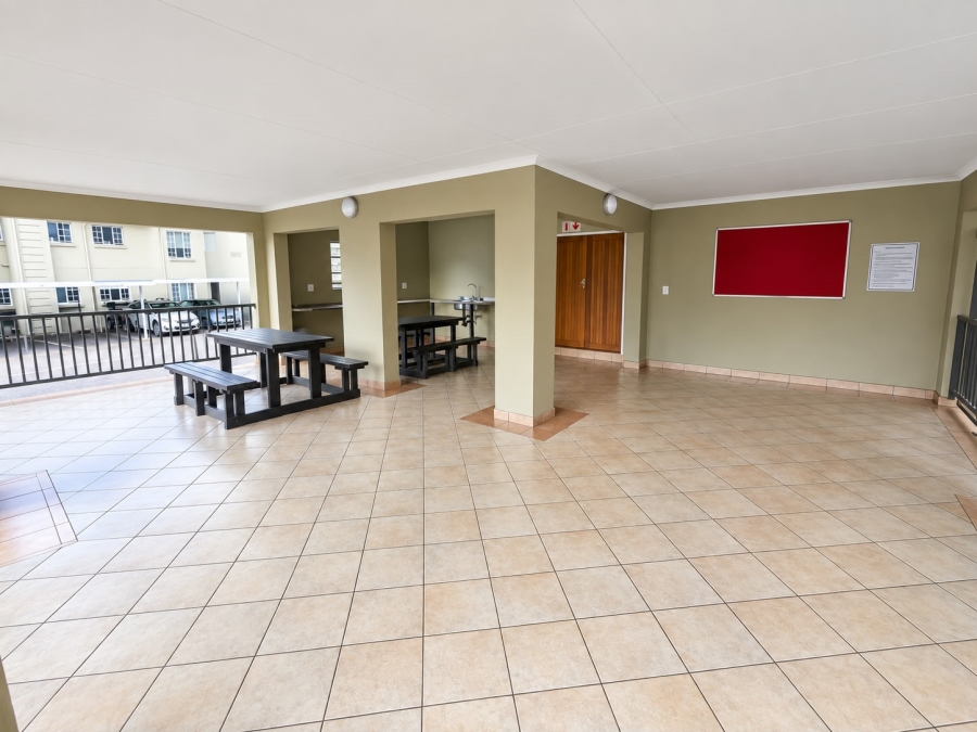To Let 2 Bedroom Property for Rent in Paulshof Gauteng
