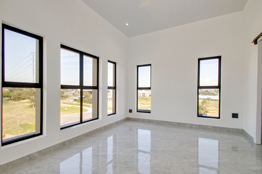 To Let 5 Bedroom Property for Rent in Helderfontein Estate Gauteng