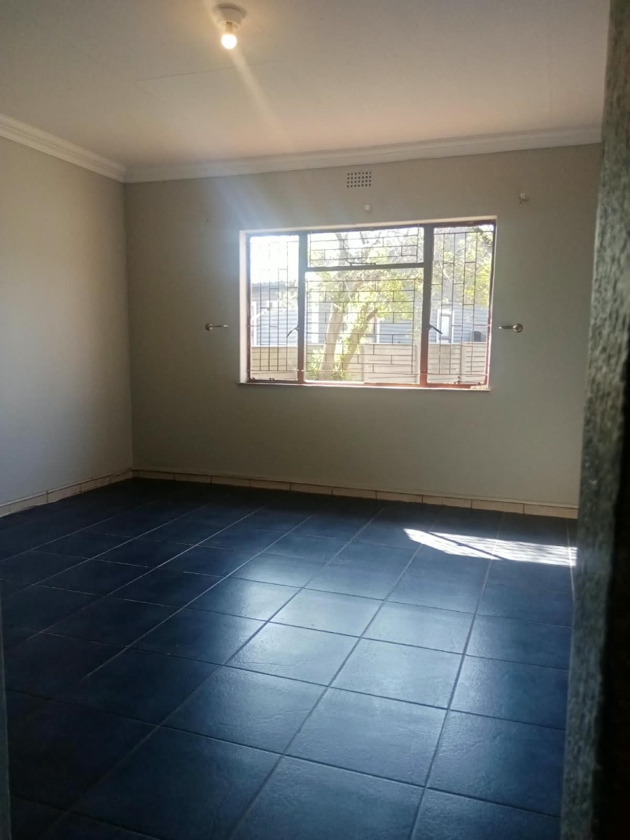 To Let 3 Bedroom Property for Rent in Witpoortjie Gauteng