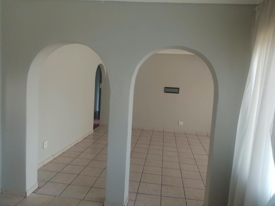 To Let 3 Bedroom Property for Rent in Witpoortjie Gauteng