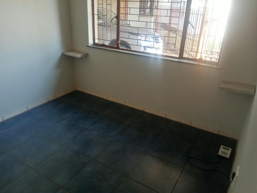 To Let 3 Bedroom Property for Rent in Witpoortjie Gauteng