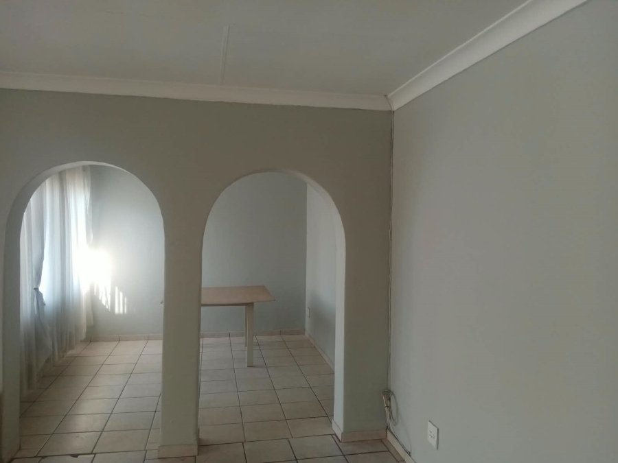To Let 3 Bedroom Property for Rent in Witpoortjie Gauteng