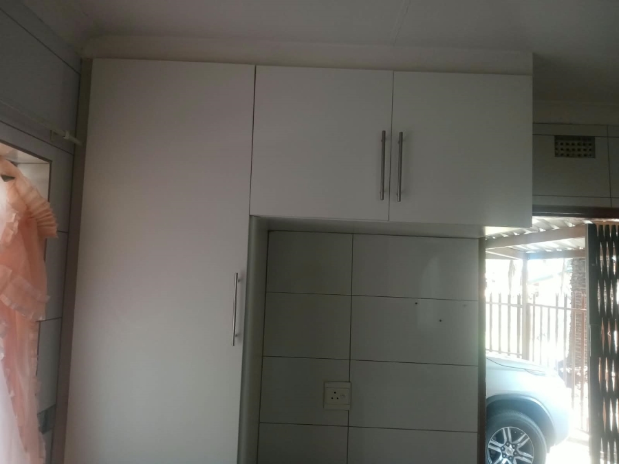 To Let 3 Bedroom Property for Rent in Witpoortjie Gauteng