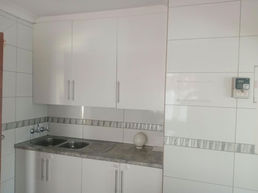 To Let 3 Bedroom Property for Rent in Witpoortjie Gauteng