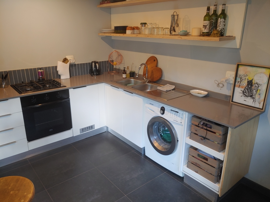 To Let 1 Bedroom Property for Rent in Braamfontein Gauteng