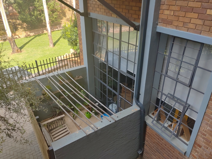 To Let 1 Bedroom Property for Rent in Braamfontein Gauteng