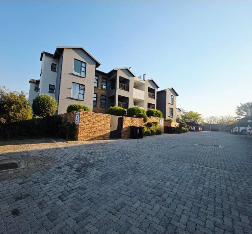 3 Bedroom Property for Sale in Diswilmar A H Gauteng