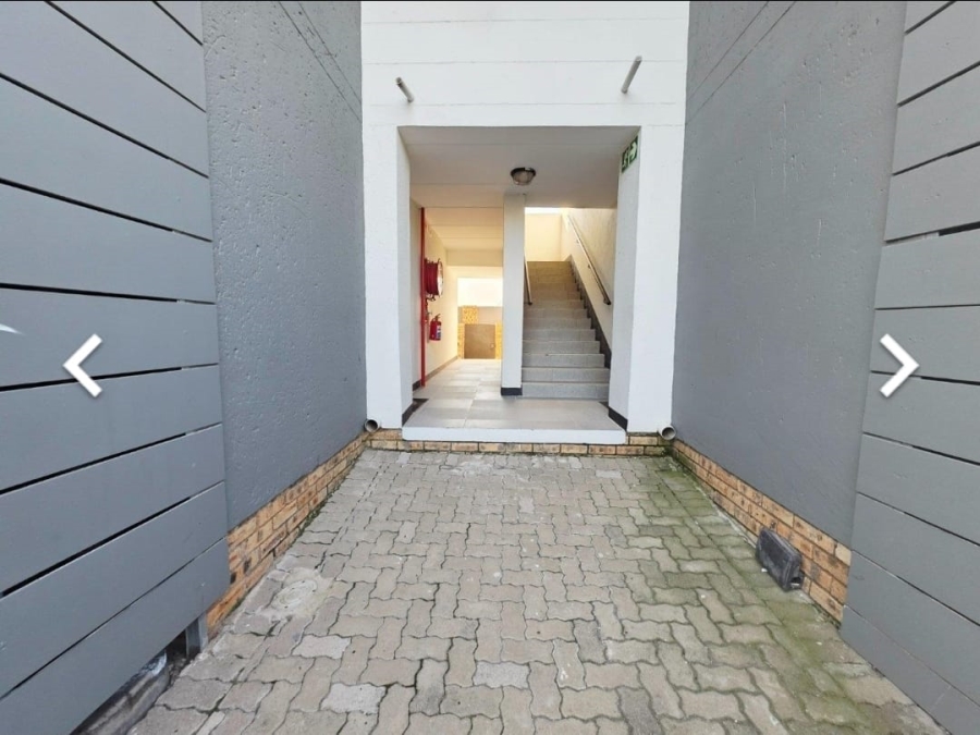 3 Bedroom Property for Sale in Diswilmar A H Gauteng