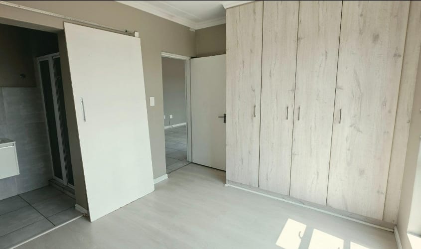 3 Bedroom Property for Sale in Diswilmar A H Gauteng