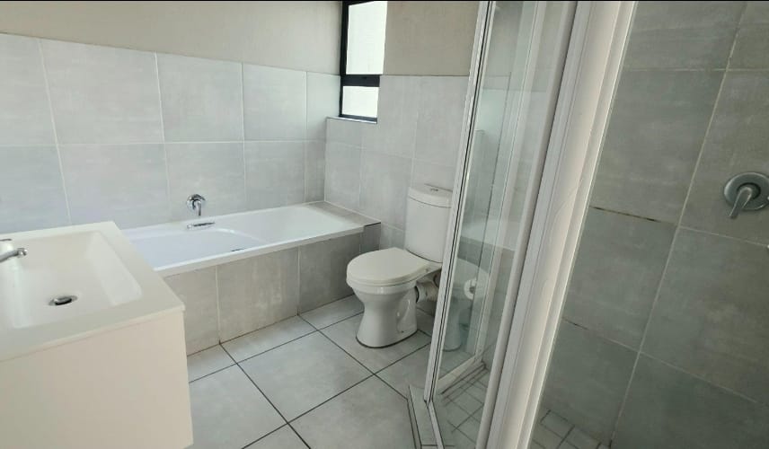 3 Bedroom Property for Sale in Diswilmar A H Gauteng