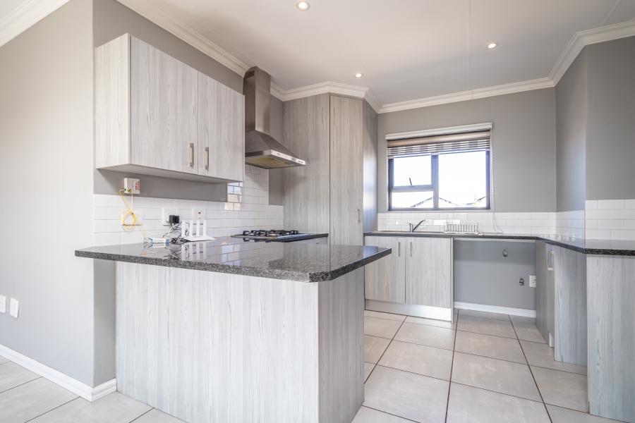 3 Bedroom Property for Sale in Diswilmar A H Gauteng