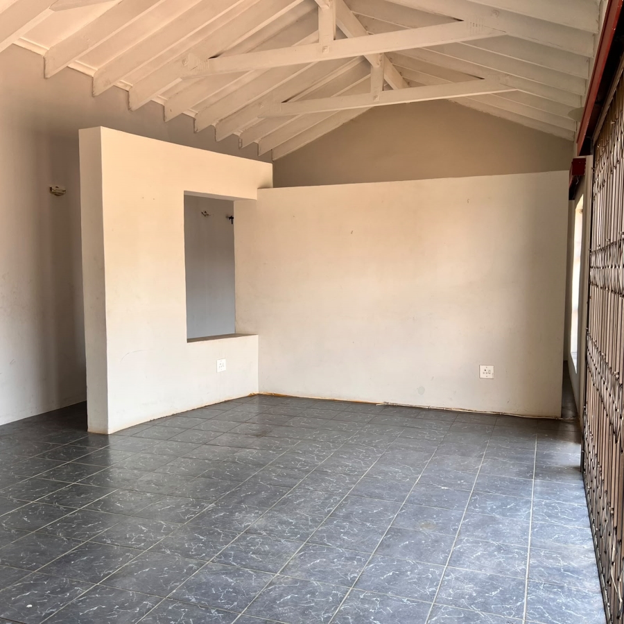 To Let 1 Bedroom Property for Rent in Brackenhurst Gauteng