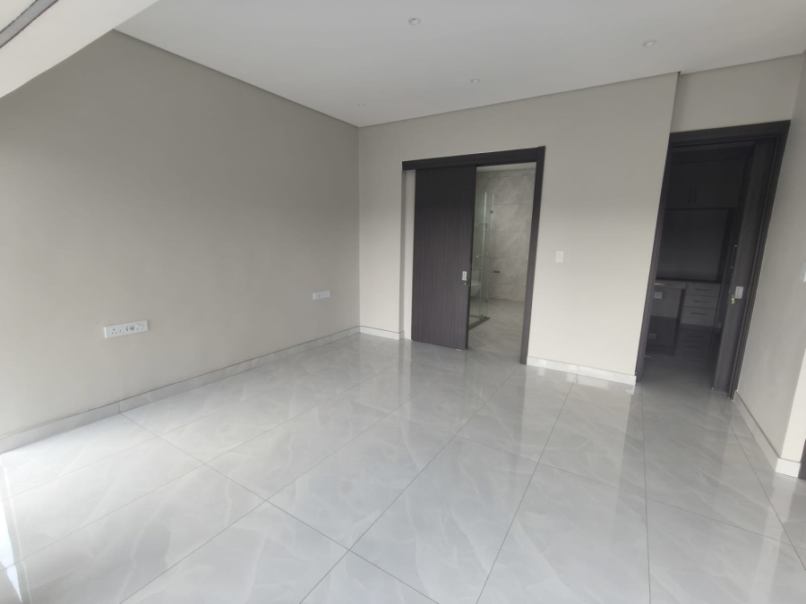 To Let 3 Bedroom Property for Rent in Raslouw Gardens Gauteng